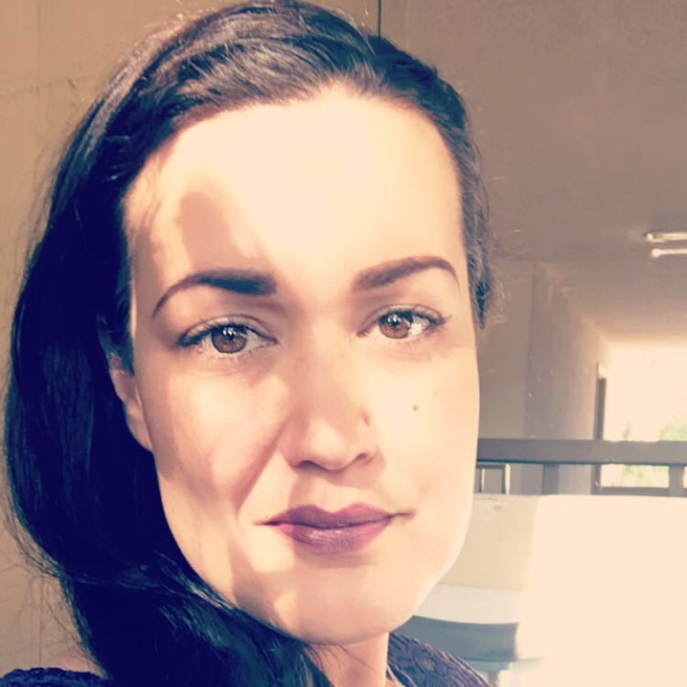 Meet your Posher, Jenipher